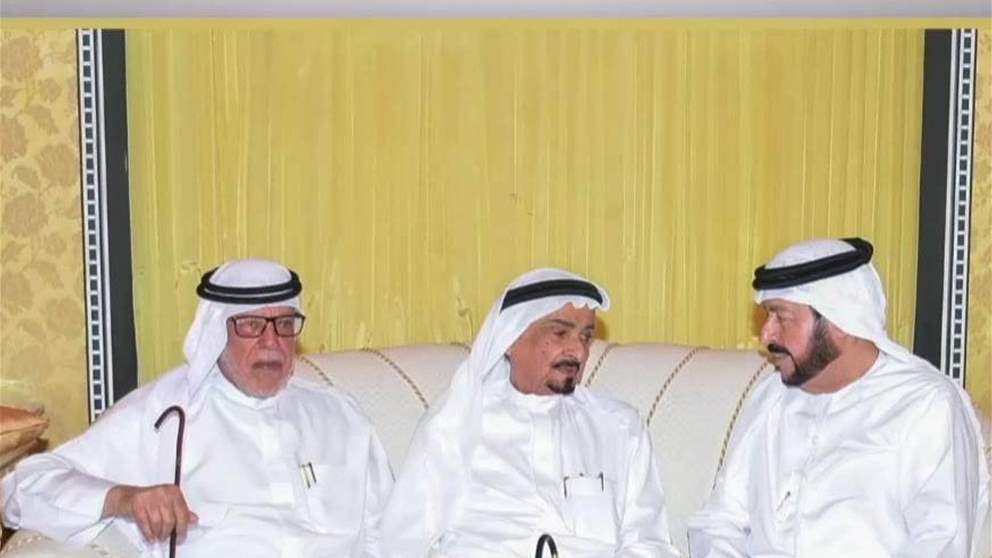 حاكم عجمان يقدم واجب العزاء في وفاة سعيد بن أحمد بن خلف العتيبة