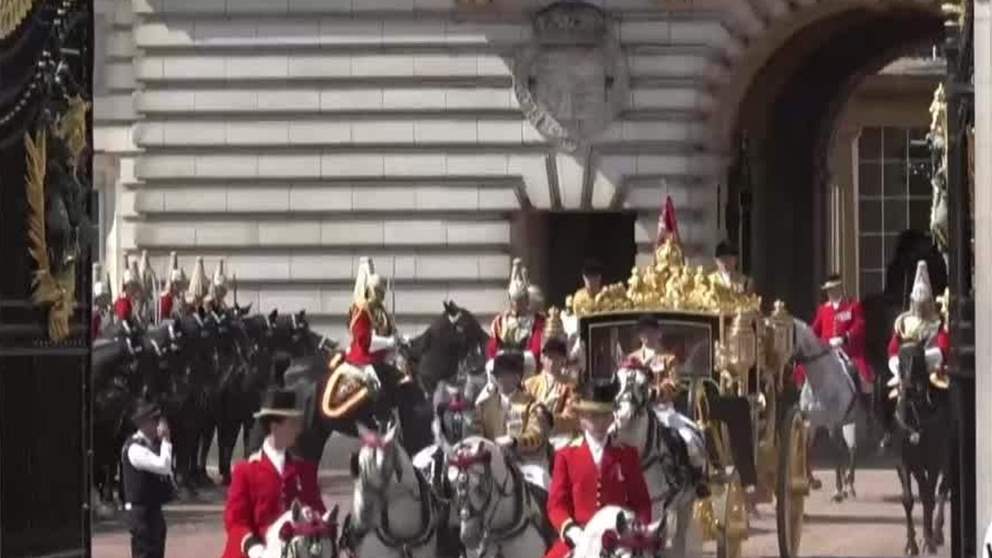الملك تشارلز الثالث يترأس مراسم افتتاح البرلمان البريطاني في قصر وستمنستر 